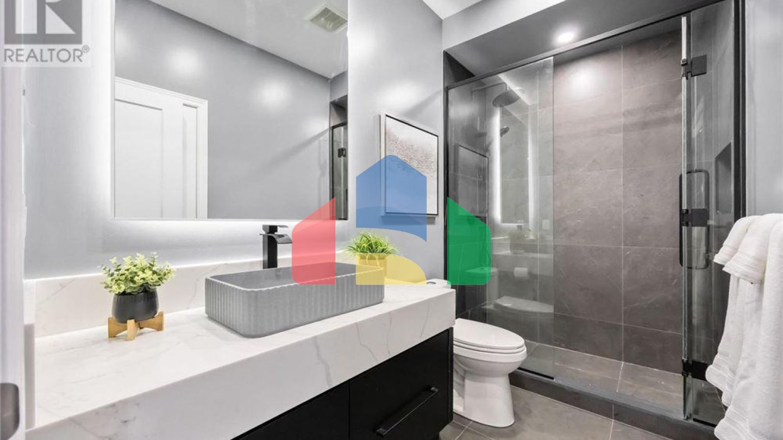 Residential - Single Family Home - Vaughan, Canada - Canada