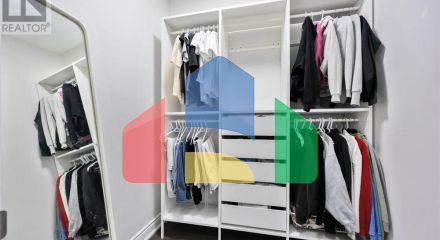 Residential - Single Family Home - Vaughan, Canada - Canada