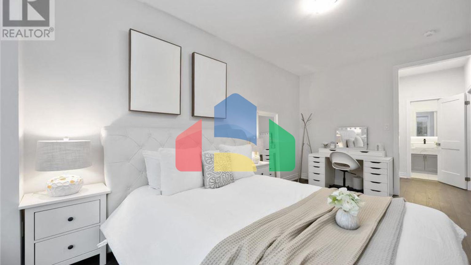 Residential - Single Family Home - Vaughan, Canada - Canada