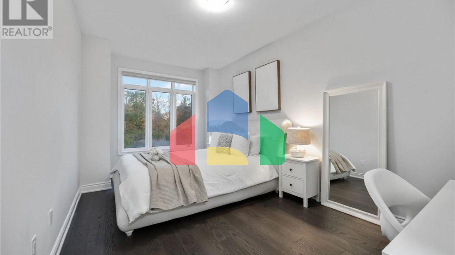 Residential - Single Family Home - Vaughan, Canada - Canada