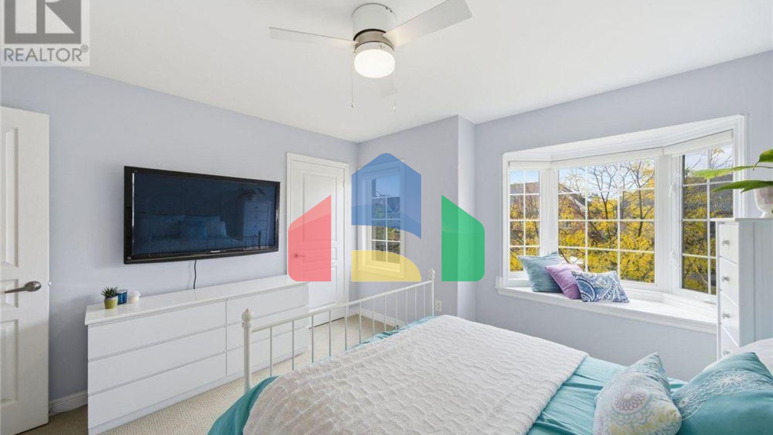 Residential - Single Family Home - Vaughan, Canada - Canada