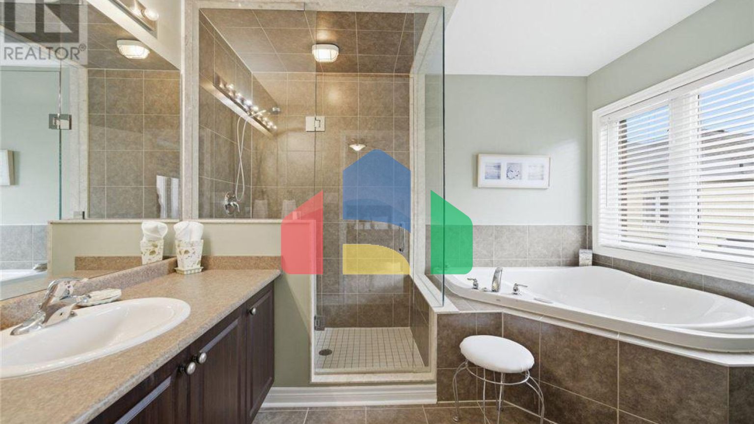 Residential - Single Family Home - Vaughan, Canada - Canada