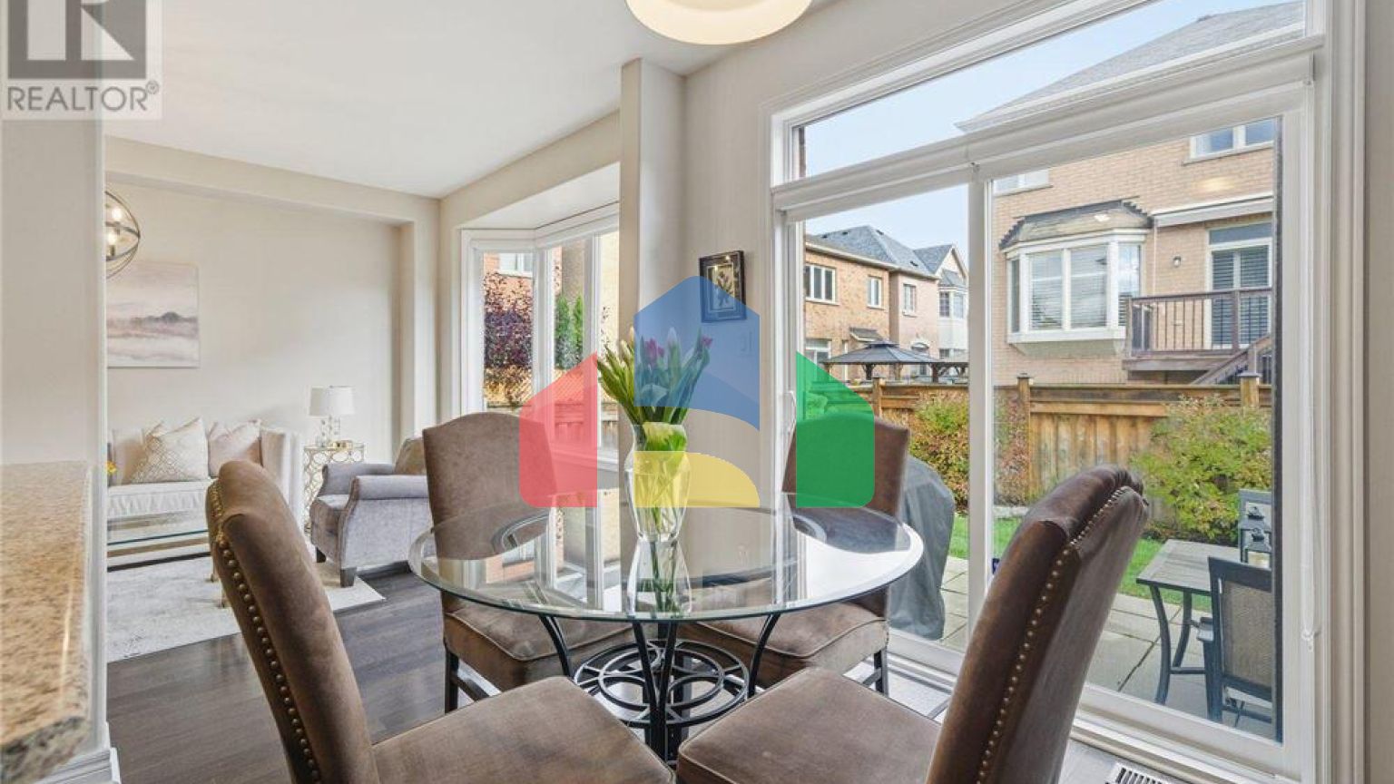 Residential - Single Family Home - Vaughan, Canada - Canada