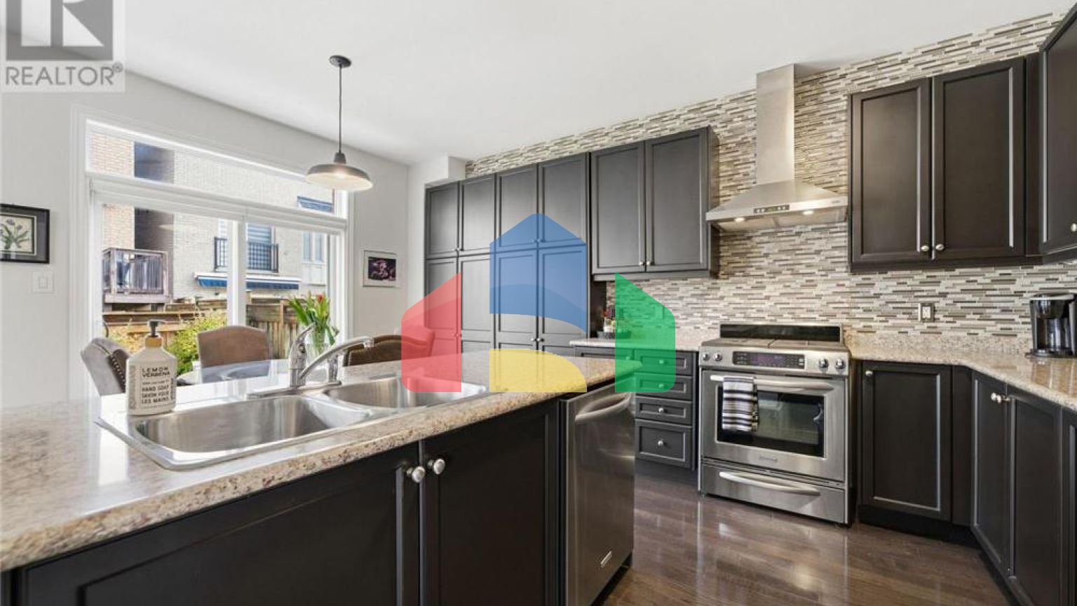 Residential - Single Family Home - Vaughan, Canada - Canada