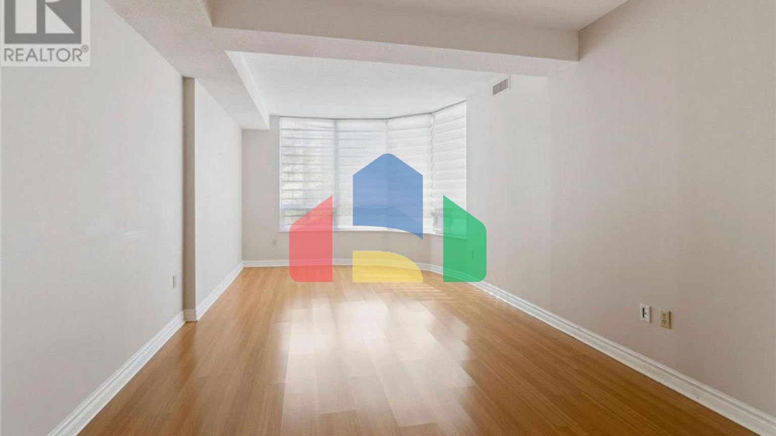 Residential - Single Family Home - Vaughan, Canada - Canada