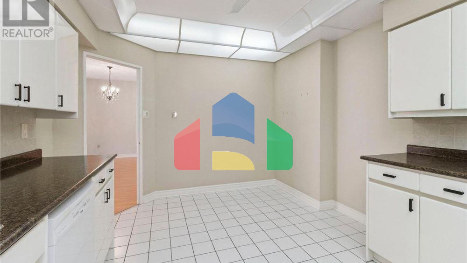 Residential - Single Family Home - Vaughan, Canada - Canada