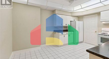 Residential - Single Family Home - Vaughan, Canada - Canada