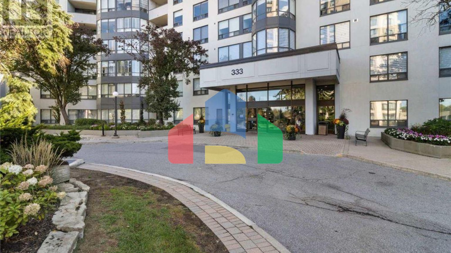 Residential - Single Family Home - Vaughan, Canada - Canada