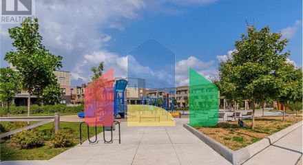 Residential - Single Family Home - Vaughan, Canada - Canada