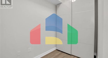 Residential - Single Family Home - Vaughan, Canada - Canada