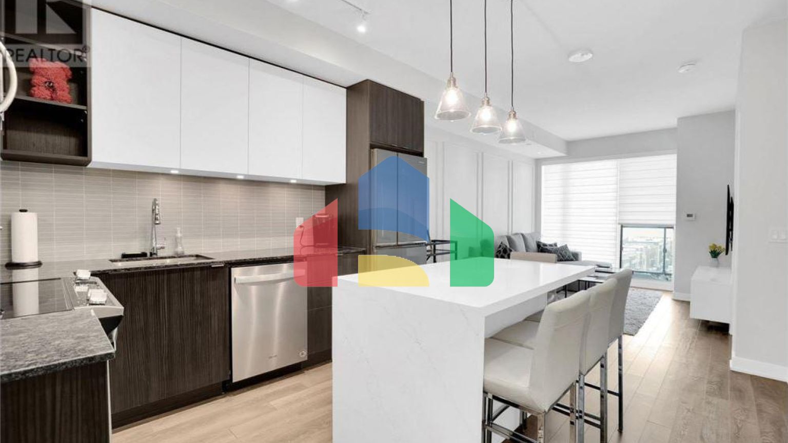 Residential - Single Family Home - Vaughan, Canada - Canada