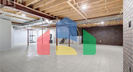 Residential - Single Family Home - Vaughan, Canada - Canada