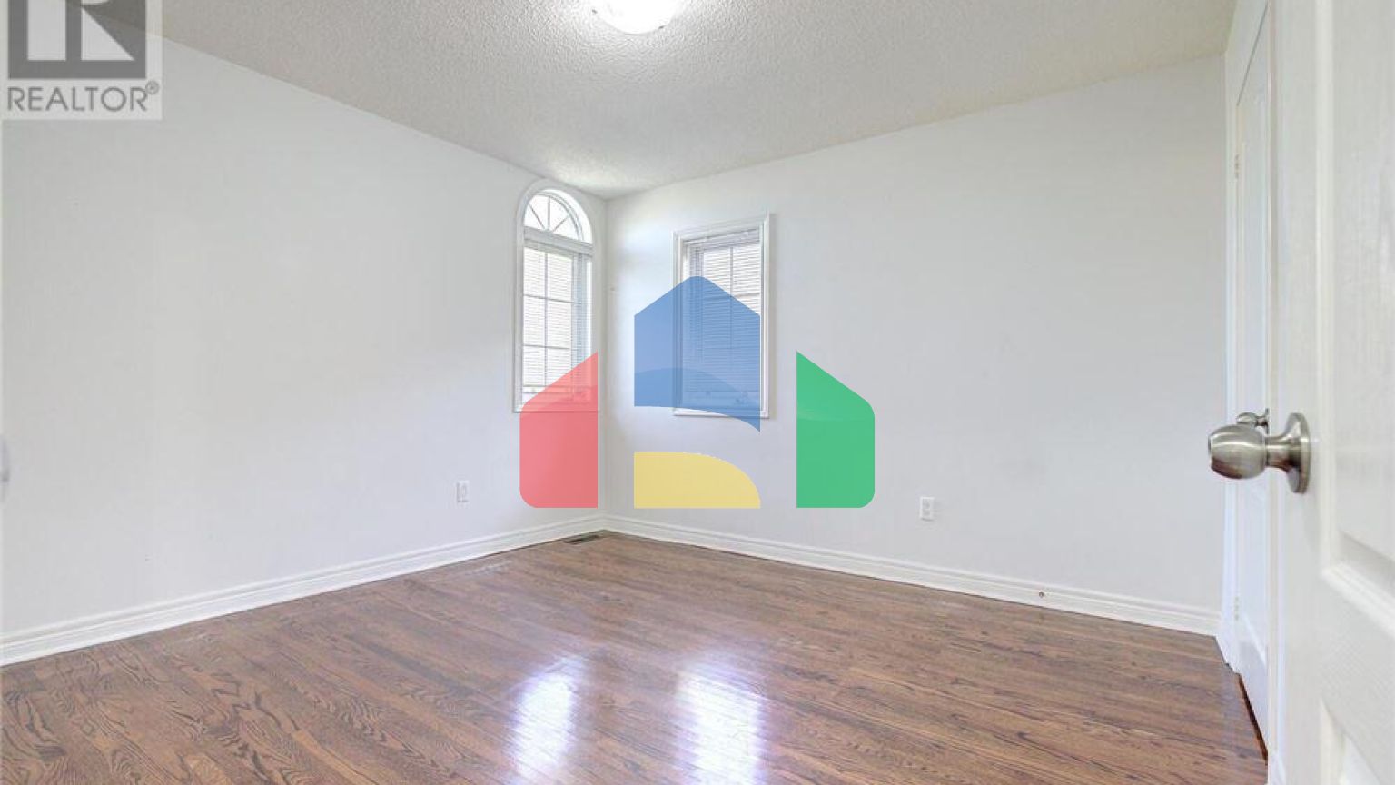 Residential - Single Family Home - Vaughan, Canada - Canada