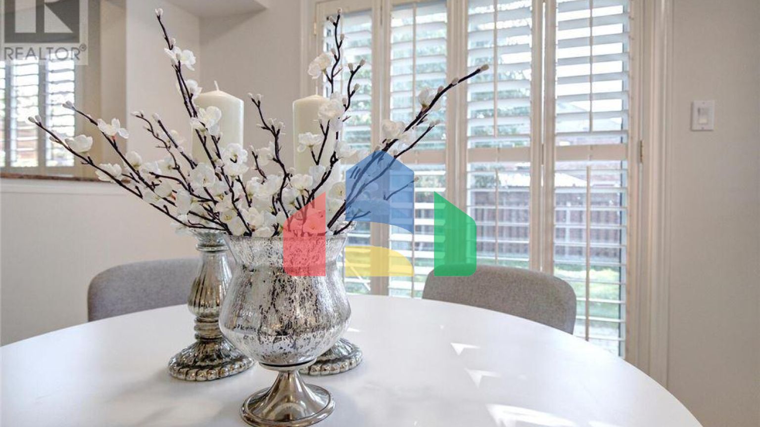 Residential - Single Family Home - Vaughan, Canada - Canada