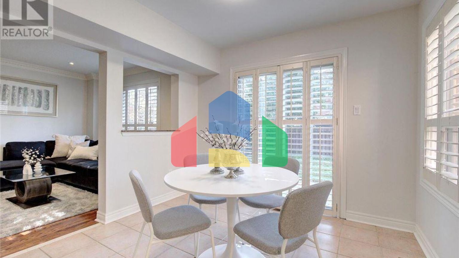 Residential - Single Family Home - Vaughan, Canada - Canada