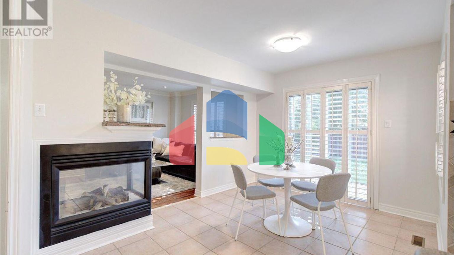 Residential - Single Family Home - Vaughan, Canada - Canada