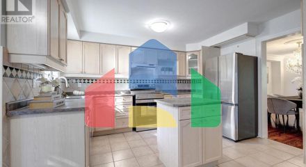 Residential - Single Family Home - Vaughan, Canada - Canada