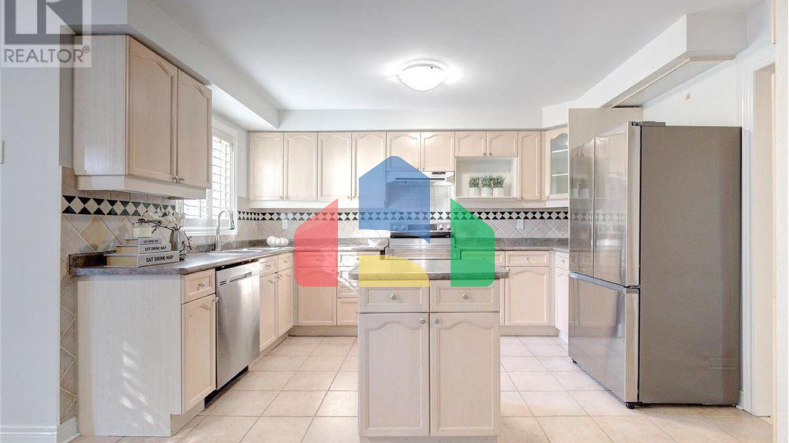 Residential - Single Family Home - Vaughan, Canada - Canada