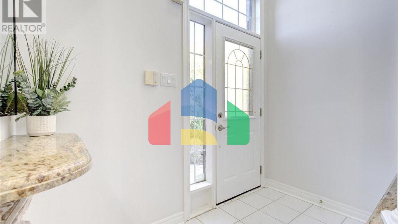 Residential - Single Family Home - Vaughan, Canada - Canada