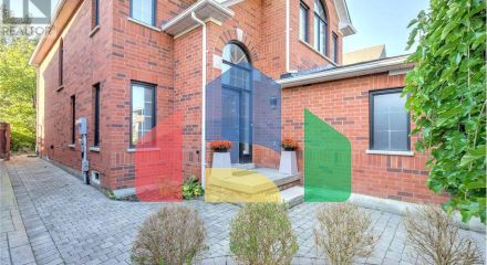 Residential - Single Family Home - Vaughan, Canada - Canada