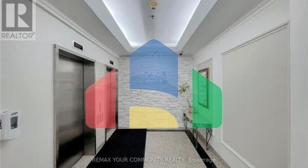 Residential - Single Family Home - Vaughan, Canada - Canada