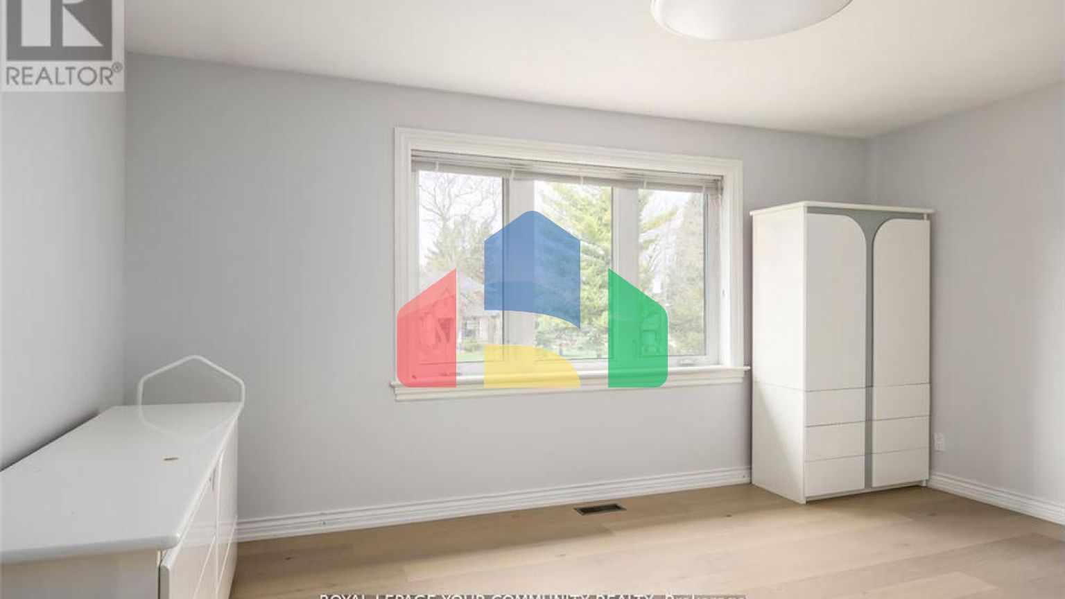 Residential - Single Family Home - Vaughan, Canada - Canada