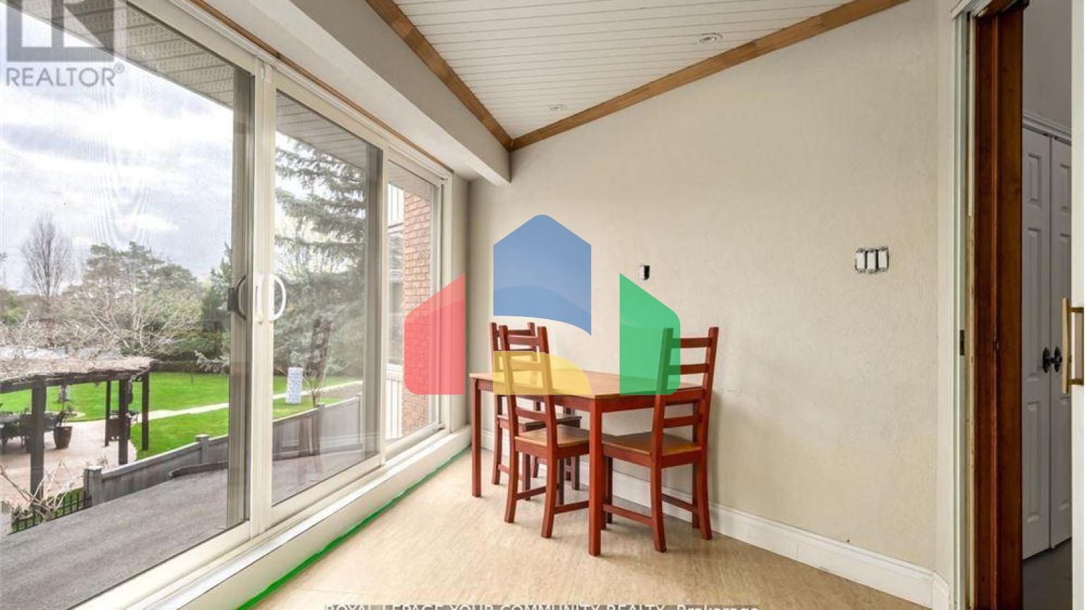 Residential - Single Family Home - Vaughan, Canada - Canada