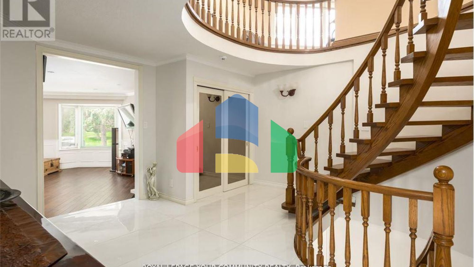 Residential - Single Family Home - Vaughan, Canada - Canada