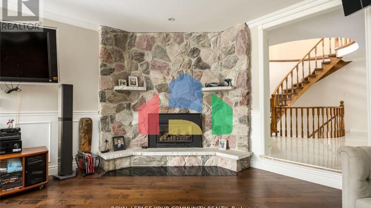 Residential - Single Family Home - Vaughan, Canada - Canada