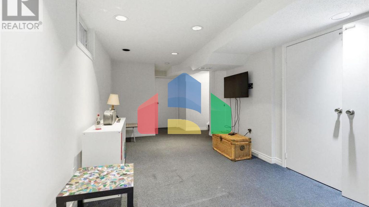 Residential - Single Family Home - Vaughan, Canada - Canada