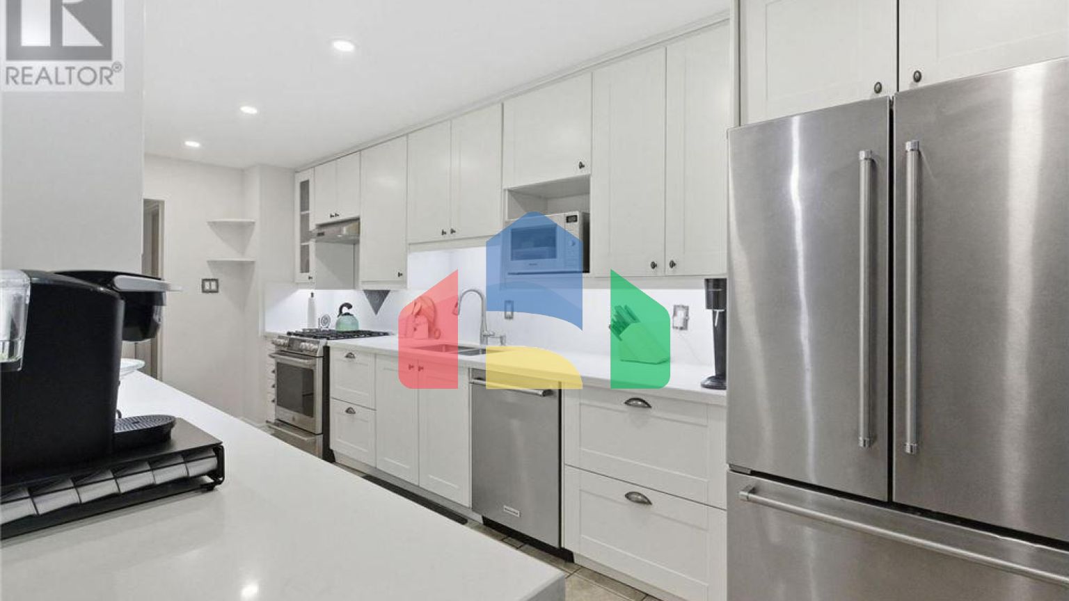 Residential - Single Family Home - Vaughan, Canada - Canada