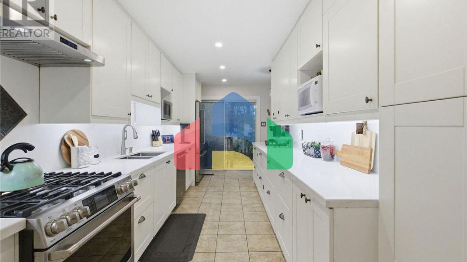 Residential - Single Family Home - Vaughan, Canada - Canada