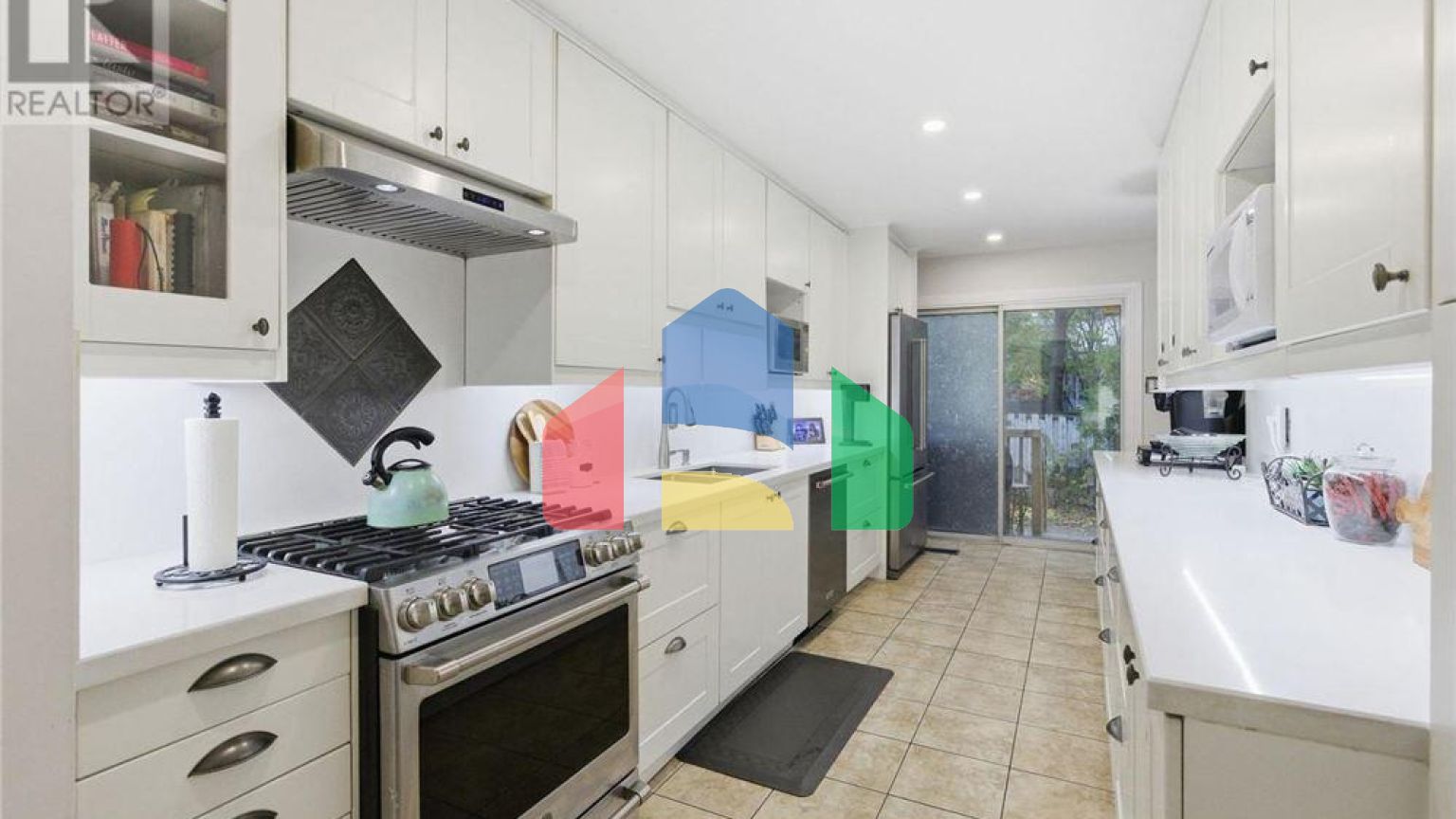 Residential - Single Family Home - Vaughan, Canada - Canada