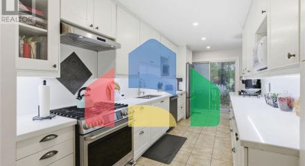 Residential - Single Family Home - Vaughan, Canada - Canada