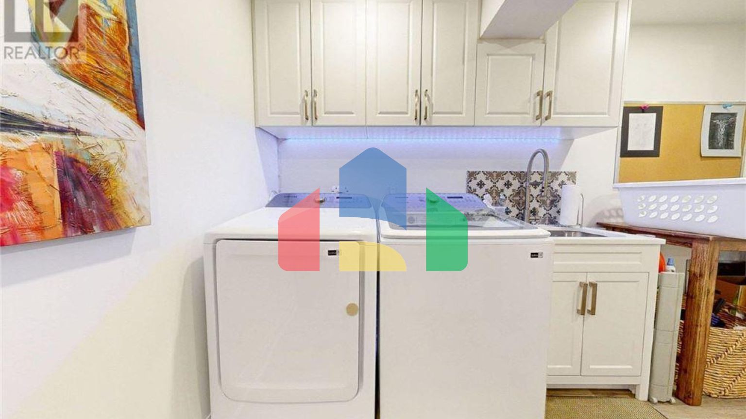 Residential - Single Family Home - Vaughan, Canada - Canada