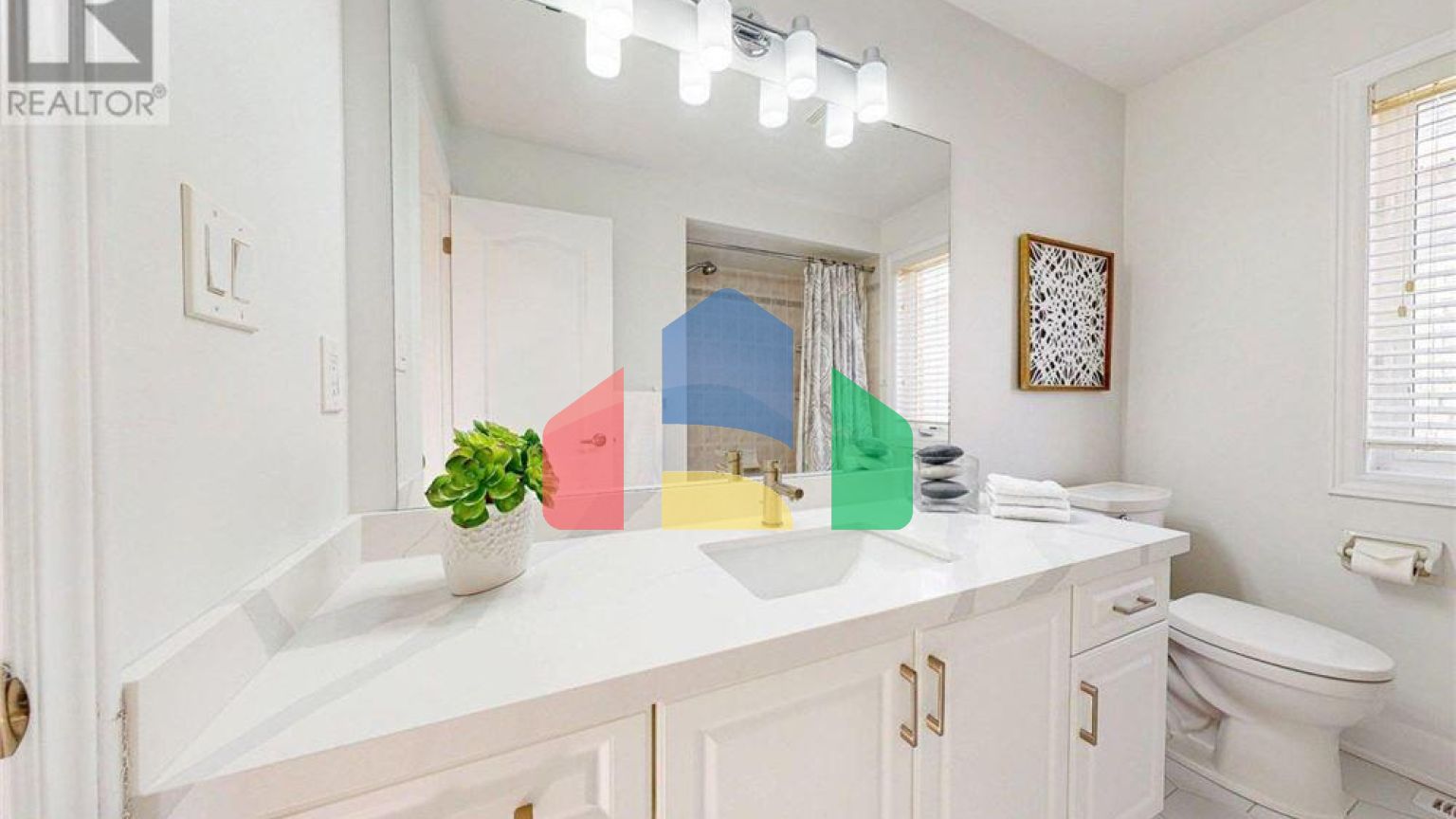 Residential - Single Family Home - Vaughan, Canada - Canada