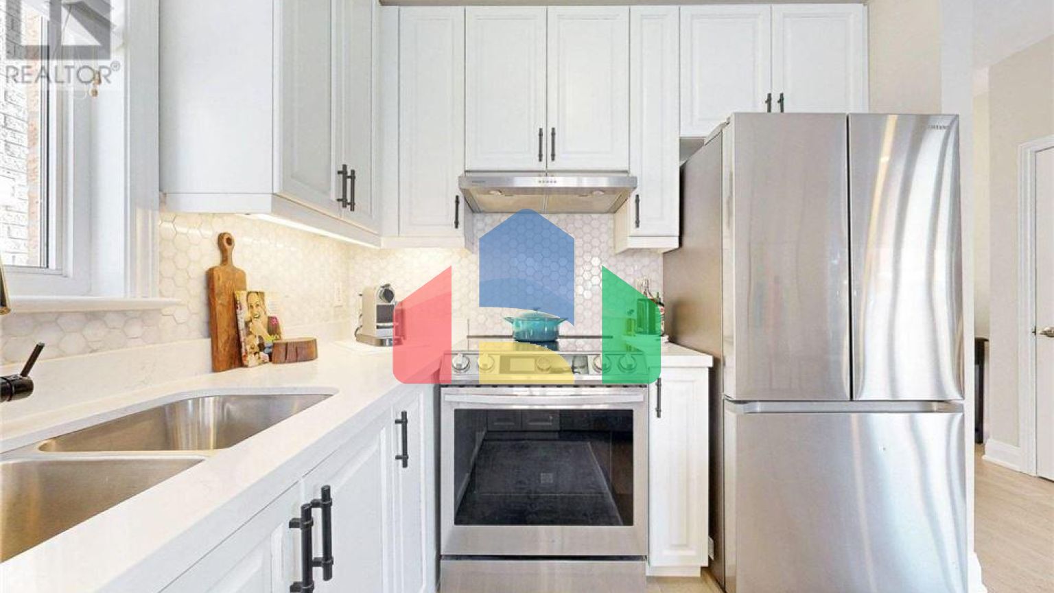 Residential - Single Family Home - Vaughan, Canada - Canada