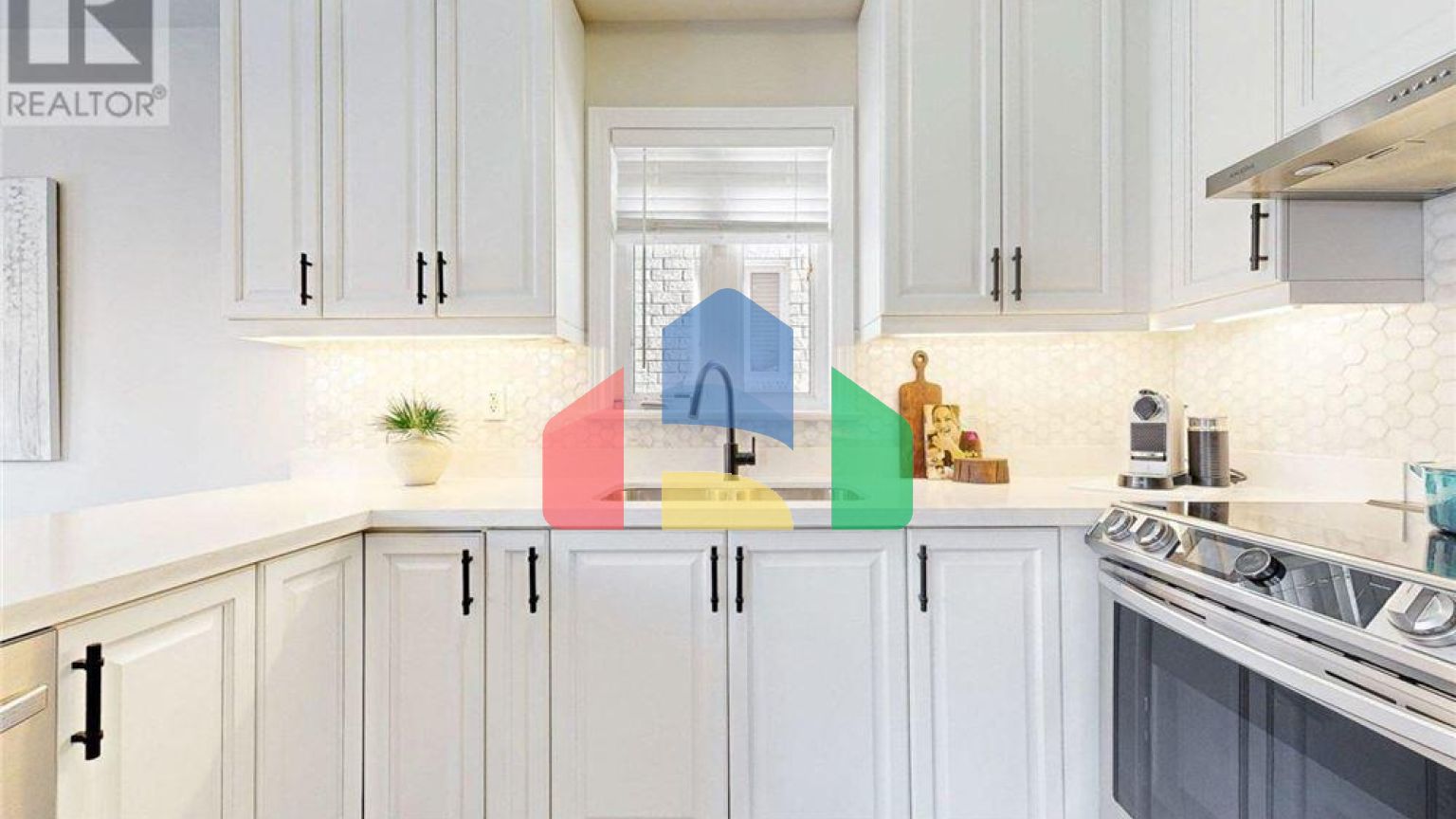 Residential - Single Family Home - Vaughan, Canada - Canada