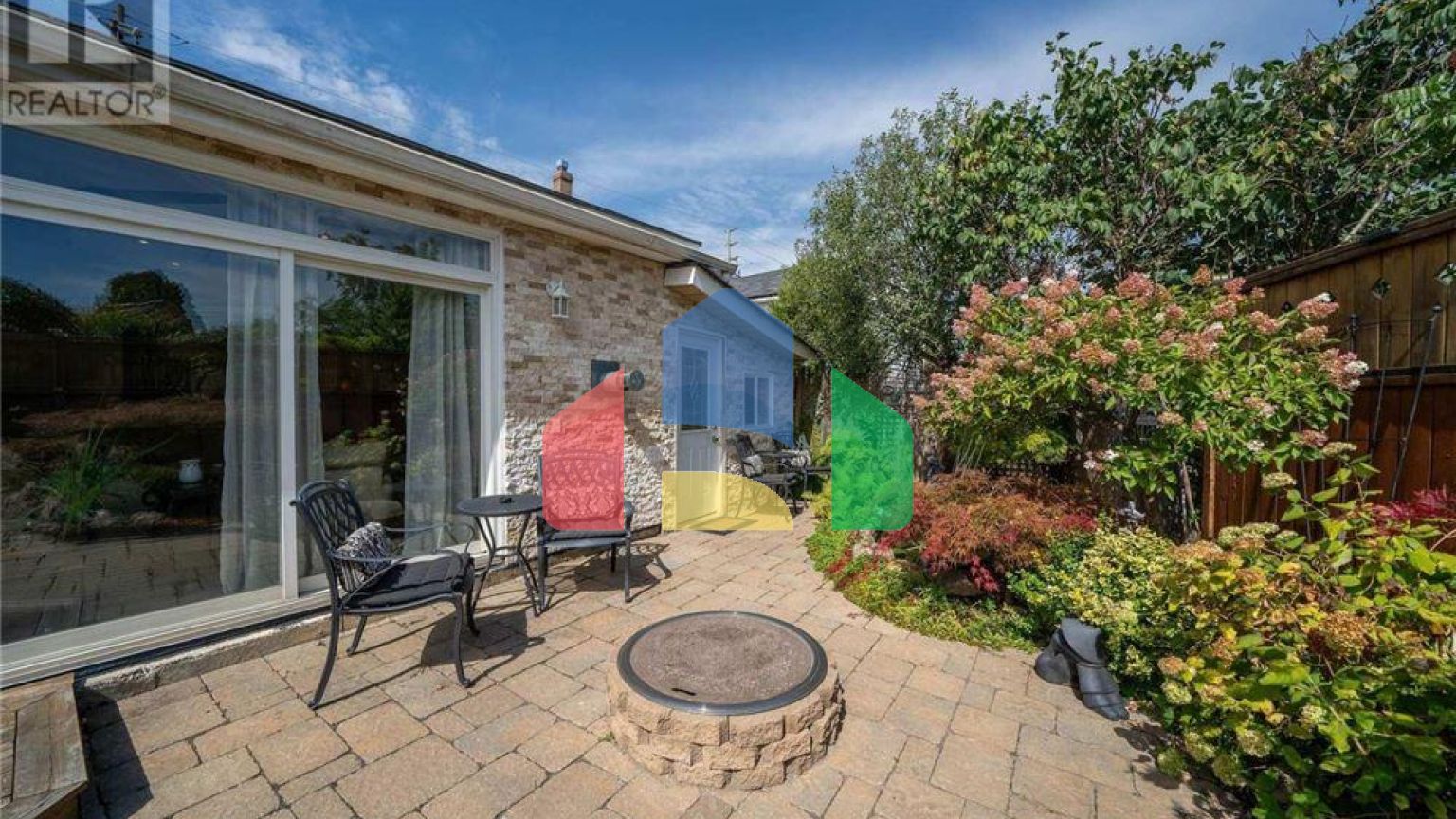 Residential - Single Family Home - Vaughan, Canada - Canada