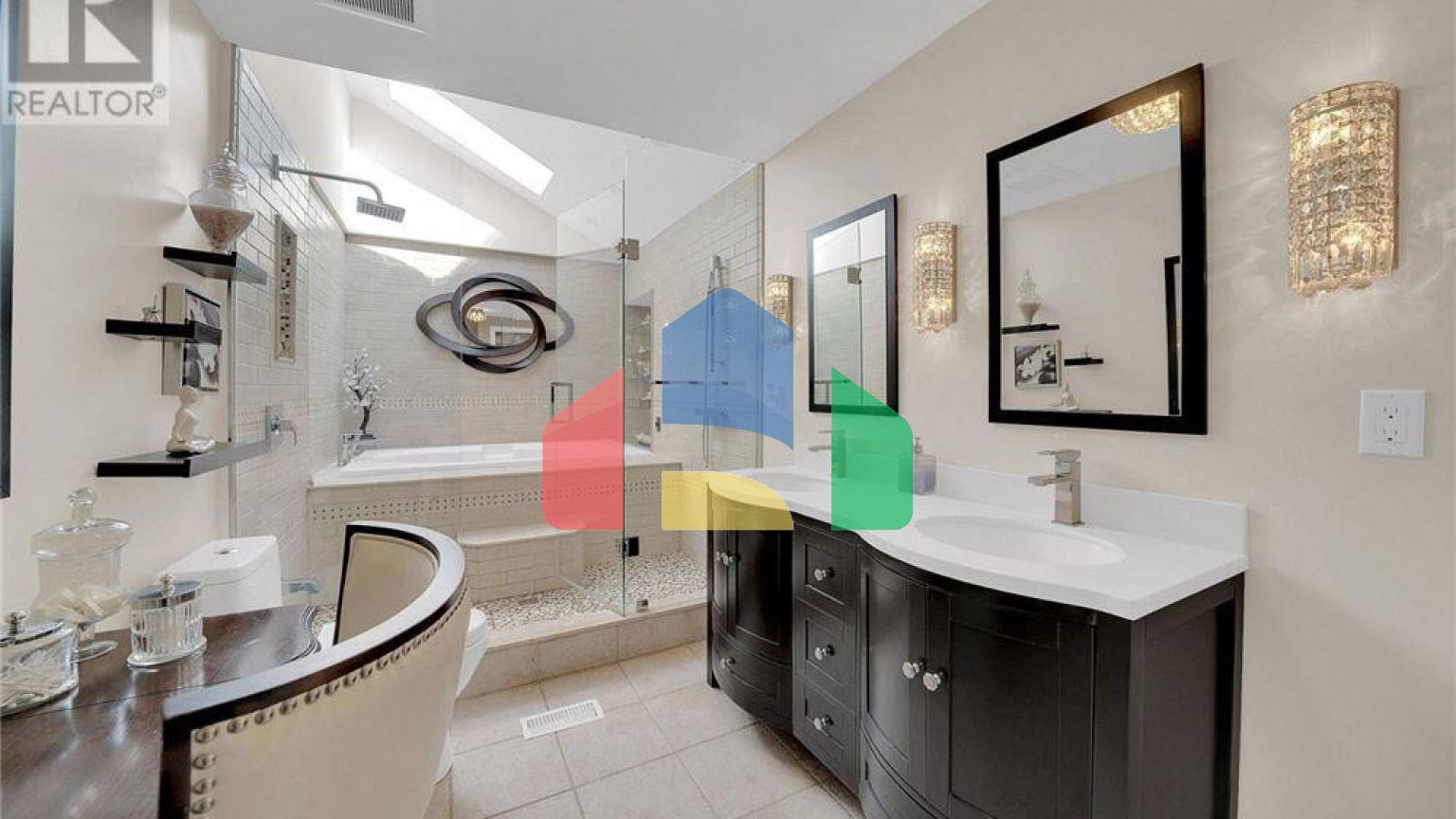 Residential - Single Family Home - Vaughan, Canada - Canada