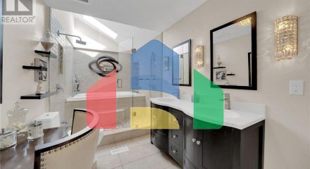 Residential - Single Family Home - Vaughan, Canada - Canada