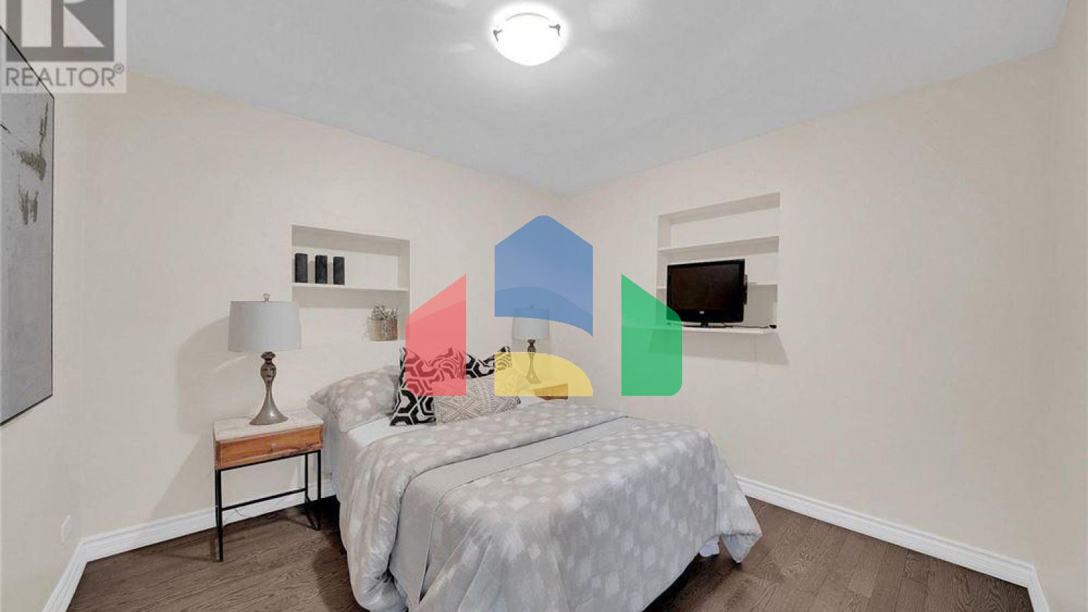 Residential - Single Family Home - Vaughan, Canada - Canada