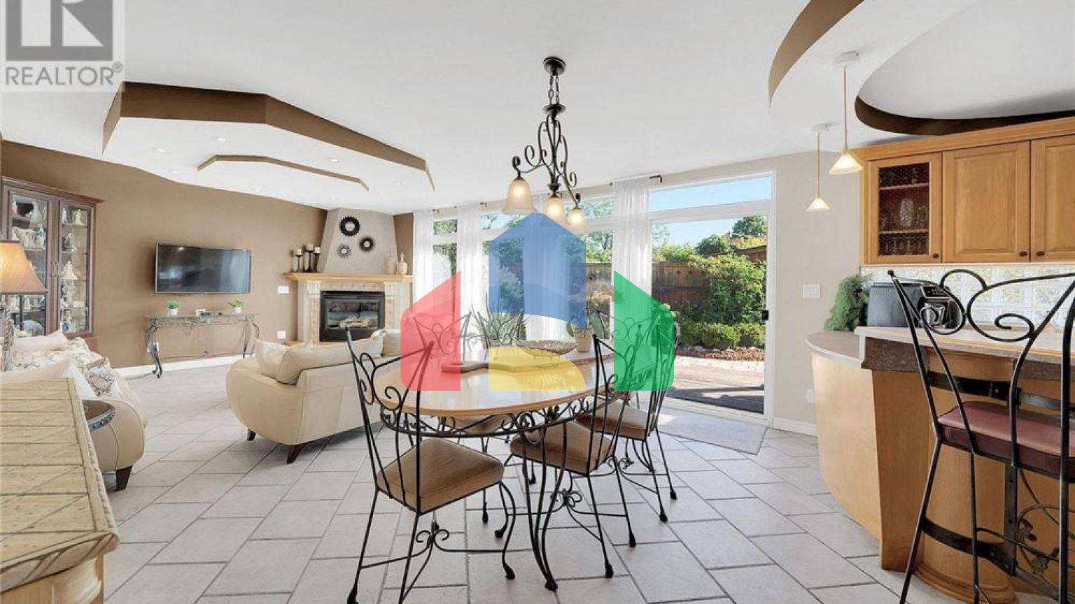 Residential - Single Family Home - Vaughan, Canada - Canada