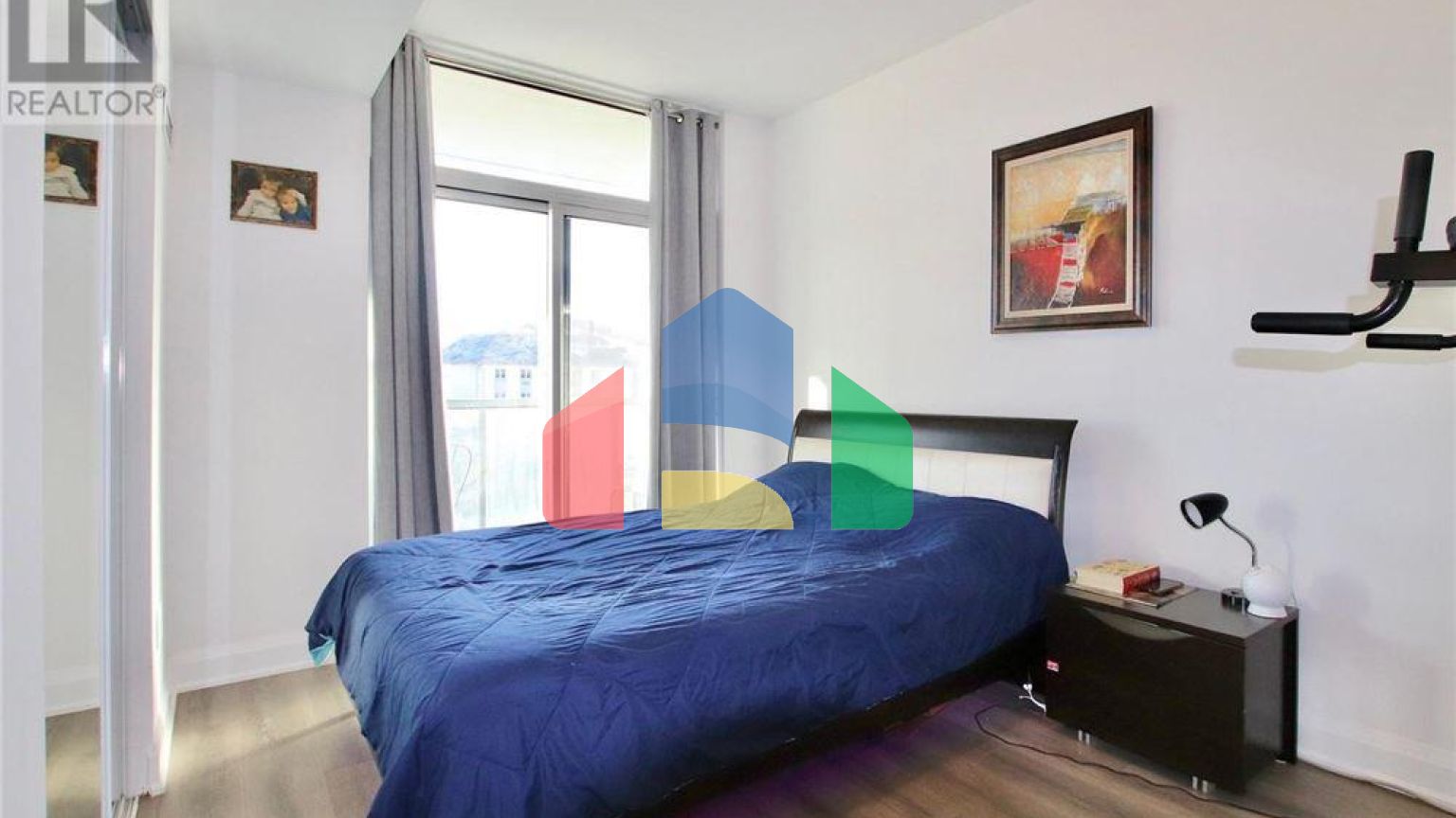 Residential - Condo/Apartment - Vaughan, Canada - Canada