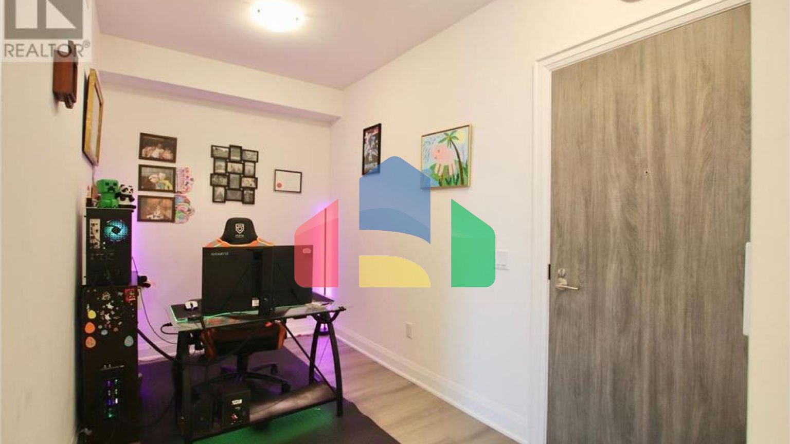 Residential - Condo/Apartment - Vaughan, Canada - Canada