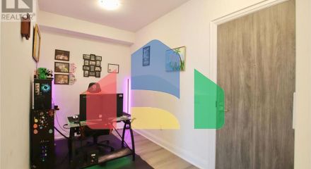 Residential - Condo/Apartment - Vaughan, Canada - Canada