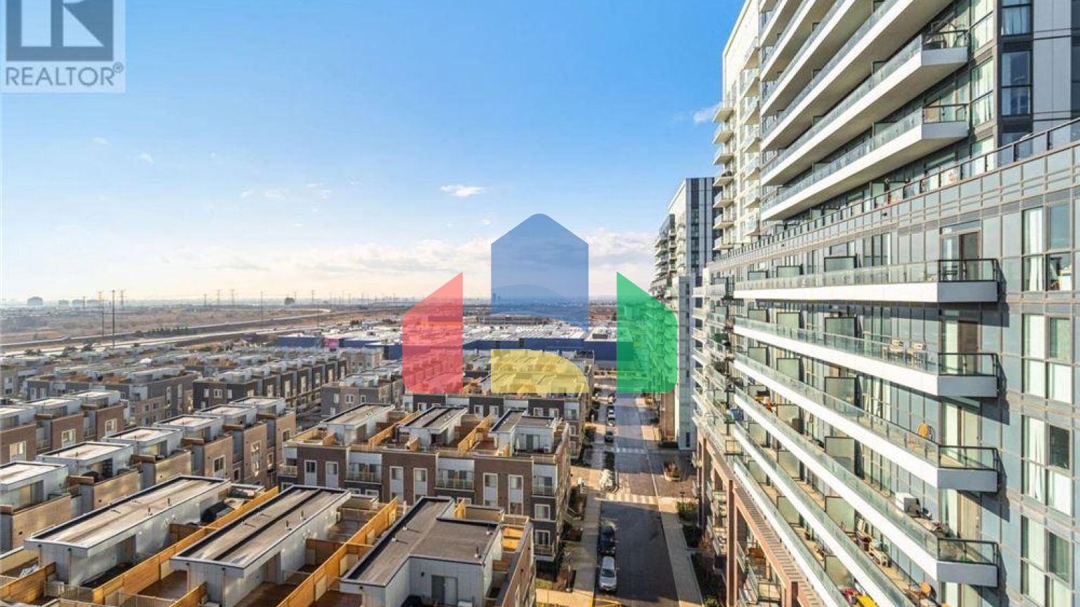 Residential - Single Family Home - Vaughan, Canada - Canada