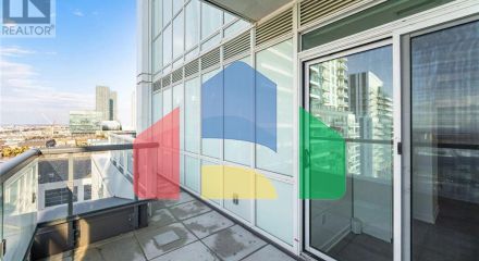 Residential - Single Family Home - Vaughan, Canada - Canada