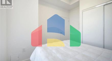 Residential - Single Family Home - Vaughan, Canada - Canada