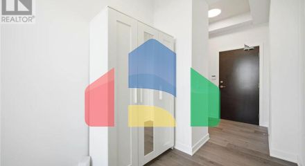 Residential - Single Family Home - Vaughan, Canada - Canada